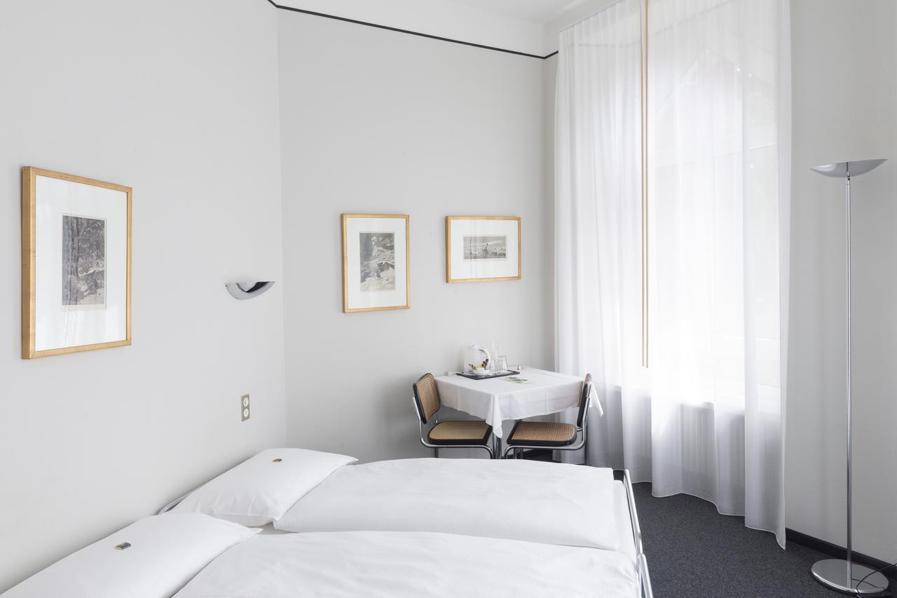 Comfort Twin Room with Lake View and Balcony - Annex